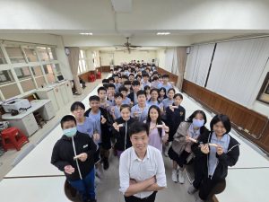 114-2中正講堂-9年級第3次複習考成績優異5A++及年級進步獎前20名代表照片