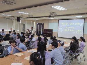 115-1 輔導室&學習中心 小義工培訓代表照片