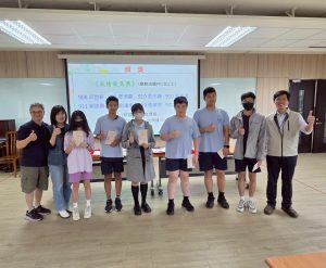 113-2 技藝班結業式代表照片